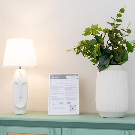 Comfy 3 Bdr Flat With Pool & Balcony By Lovelystay * Portimão